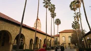 An der Elite-Universit&auml;t Stanford im Silicon Valley werden die Tech-Gr&ouml;&szlig;en von morgen ausgebildet. Auch der Tech-Unternehmer und Milliard&auml;r Peter Thiel hat dort in den 1980er Jahren studiert.