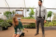 Im Gew&auml;chshaus: Kaitlin Olson als Morgan Gillory, Daniel Sunjata als Adam Karadec