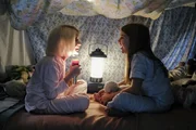 L-R: Paige (Mckenna Grace), Missy Cooper (Raegan Revord).