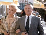 Jessica Fletcher (Angela Lansbury) trifft ihren alten Freund Michael Hagarty (Len Cariou) in San Francisco wieder. Mit ihm erlebte die Schriftstellerin schon die abenteuerlichsten Geschichten.