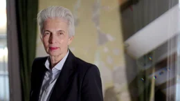 Marie-Agnes Strack-Zimmermann war keine politische Begleiterin Guido Westerwelles. Doch sie sagt, sie habe dennoch dem damaligen FDP-Chef ihre Karriere zu verdanken. Im Jahr 2009 f&uuml;hrte Guido Westerwelle die FDP zu ihrem gr&ouml;&szlig;ten Erfolg in der bundesdeutschen Geschichte, in dieser Zeit wurde Strack-Zimmermann B&uuml;rgermeisterin von D&uuml;sseldorf.