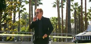 Obwohl Horatio Caine (David Caruso) nach dem &Uuml;berfall auf ein Juweliergesch&auml;ft sofort die Verfolgung der Raubm&ouml;rder aufgenommen hat, konnten sie auf ihren Motorr&auml;dern entkommen.
