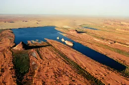 Gro&szlig;er See Qunianga Kebir, Quellgebiet.
