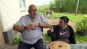 Bei Ingo (55) und Rosa (54) aus Salzkotten laufen die Vorbereitungen für ein großes Fest. Die Familie bekommt Besuch von alten Freunden, dafür muss noch einiges eingekauft werden Bei Ingo (55) und Rosa (54) aus Salzkotten laufen die Vorbereitungen für ein großes Fest. Die Familie bekommt Besuch von alten Freunden, dafür muss noch einiges eingekauft werden