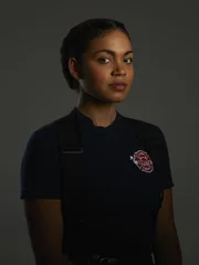 (2. Staffel) - Victoria (Barrett Doss)