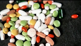 Vor allem der Umgang mit rezeptpflichtigen Medikamenten muss von Apotheken klar kommuniziert werden.