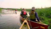 Was gibt es Schöneres als auf dem Wasser unterwegs zu sein! Wir machen eine erstaunliche Reise von Ost nach West in Deutschland. Starten auf der Lausitzer Neiße mit dem Schlauchboot. Chillen auf dem Müggelsee im Saunafloß. Fahren mit dem Zeesboot zu den Kranichen am Darß-Zingster Bodden. Paddeln auf der Mosel zu den Winzern. Wo ist es besonders schön? Was ist ein Geheimtipp? - Kanufahrt im Zwischenoderland. Was gibt es Schöneres als auf dem Wasser unterwegs zu sein! Wir machen eine erstaunliche Reise von Ost nach West in Deutschland. Starten auf der Lausitzer Neiße mit dem Schlauchboot. Chillen auf dem Müggelsee im Saunafloß. Fahren mit dem Zeesboot zu den Kranichen am Darß-Zingster Bodden. Paddeln auf der Mosel zu den Winzern. Wo ist es besonders schön? Was ist ein Geheimtipp? - Kanufahrt im Zwischenoderland.