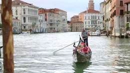 Gondoliere in Venedig.