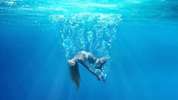 Im Stadtteil Silver Lake von Los Angeles, dessen Name von einem dortigen Gew&auml;sser herr&uuml;hrt, ermittelt ein junger Mann im mysteri&ouml;sen Fall um das Verschwinden seiner Nachbarin.