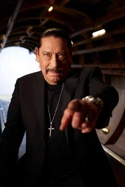 Mysteries Unearthed with Danny Trejo, Unglaubliche Entdeckungen mit Danny Trejo