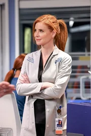 Dr. Pamela Blake (Sarah Rafferty) Dr. Pamela Blake (Sarah Rafferty)