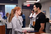L-R: Dr. Pamela Blake (Sarah Rafferty), Crockett Marcel (Dominic Rains)