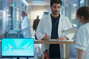 DOC &ndash; Es liegt in deinen H&auml;nden Staffel 3 Folge 16 Am Stationsempfang: Marco Rossetti als Dr. Damiano Cesconi, Elisa Di Eusanio als Dr. Teresa Maraldi