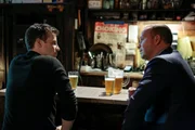 Zwei Br&uuml;der, wie sie unterschiedlicher nicht sein k&ouml;nnten: Der hemmungslose Danny (Donnie Wahlberg, r.) versucht, Musterknabe Jamie (Will Estes, l.) zu erkl&auml;ren, warum er den r&uuml;cksichtslosen NYPD-Neuling sch&uuml;tzt ...