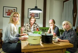 Denise Zich (Isabelle Tanner), Hendrik Duryn (Daniel Knapp), Hanna H&ouml;ppner (Melissa), Nico Liersch (Paul).