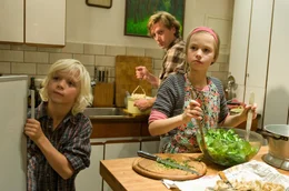 Nico Liersch (Paul), Hendrik Duryn (Daniel Knapp), Hanna H&ouml;ppner (Melissa).