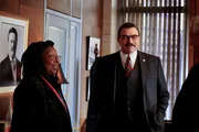 L-R: City Council Speaker Regina Thomas (Whoopi Goldberg) and Frank Reagan (Tom Selleck)