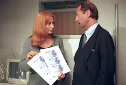 Andrea Jonasson (Lotte Mulisch), Dietrich Siegl (Springer).