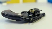 Revolver. Bild kann f&uuml;r alle drei Teile verwendet werden.