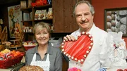 Ein ungleiches Paar: Biob&auml;ckerin Katharina (Gila von Weitershausen) und Zucker-Konditor Alberto (Friedrich von Thun).