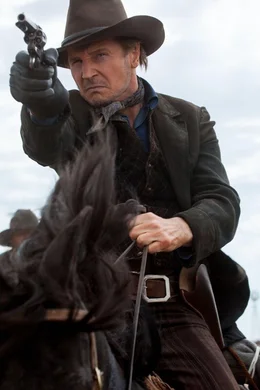 Clinch (Liam Neeson)