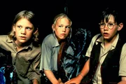 Anders (Totte Steneby, li.), Eva-Lotta (Josefin Arling) und Kalle (Malte Forsberg) sitzen in der Falle.