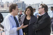 LAW & ORDER: SPECIAL VICTIMS UNIT -- "Reasonable Doubt" Episode 1522 -- Pictured: Bradley Whitford as Frank Maddox, Mariska Hargitay as Sgt. Olivia Benson, Donal Logue as Lt. Declan Murphy