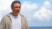 Jannik Busck (Peter Reichhardt) ist schockiert &uuml;ber den pl&ouml;tzlichen Tod seiner Frau. Doch er scheint etwas zu verbergen.