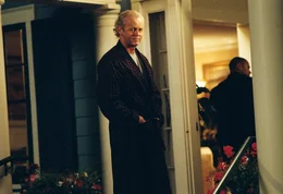Ist dieser nette Nachbar (David Morse) tats&auml;chlich ein Serienkiller?