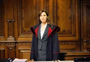 Die frisch gebackene Staatsanw&auml;ltin Ricarda (Doris Schretzmayer) f&uuml;hrt ihren ersten Prozess.