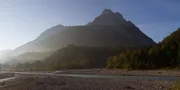 Ein Flussjuwel des Alpenvorlandes ist die Isar, eine der letzten urspr&uuml;nglichen Wasseradern Europas.