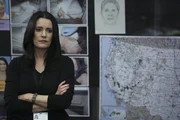 Prentiss (Paget Brewster), die inzwischen f&uuml;r Interpol arbeitet, wendet sich mit einer Bitte an Hotch und das BAU-Team