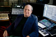 Hans Zimmer arbeitet regelm&auml;&szlig;ig mit namhaften Regisseuren und Produzenten zusammen.