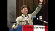 Jörg Haider wird 1986 Bundesparteiobmann der FPÖ. Jörg Haider wird 1986 Bundesparteiobmann der FPÖ.
