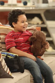 Wird sich Louis (Edan Alexander) bei Walden und Alan auf Dauer wohlf&uuml;hlen?