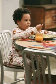 Bringt Waldens Sexualleben zum Stillstand: Louis (Edan Alexander) ...