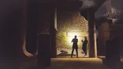 Der britische Buchautor Tony McMahon und die t&uuml;rkische Historikerin Arzu Ula? gelangen in unterirdische G&auml;nge und Sch&auml;chte unter Istanbul. Diese Bauwerke stammen aus der Zeit des antiken Byzanz.