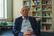 Prof. Dr. Dr. Klaus M. Beier ist Facharzt f&uuml;r Psychosomatische Medizin und Psychotherapie sowie Sexualmediziner und leitet das Institut f&uuml;r Sexualwissenschaft und Sexualmedizin der Charit&eacute; in Berlin. Er ist wissenschaftlicher Leiter und Sprecher des Pr&auml;ventionsnetzwerks &bdquo;Kein T&auml;ter werden&ldquo;, das sich an Menschen mit sexueller Ansprechbarkeit auf Kinder richtet, um sexuellen Kindesmissbrauch und den Konsum von Missbrauchsabbildungen pr&auml;ventiv zu verhindern.