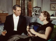 Die ber&uuml;hmte Schauspielerin Anna Kaiman ist sehr angetan von dem gutaussehenden Philip Adams (Cary Grant).