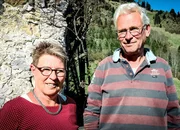 Edith Basler und Martin Vogelsang: Ihr Garten liegt oberhalb des Waadtl&auml;nder D&ouml;rfchens Rossini&egrave;re auf einer Alp auf 1300 Meter &uuml;ber Meer.