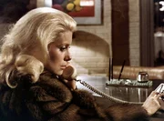 Cathy (Catherine Deneuve) ist ein eiskalter Engel.