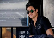 Officer Victor Tan (David Lim).