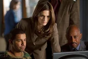 L-R: Javier Esposito (Jon Huertas), Kate Beckett (Stana Katic), Roy Montgomery (Ruben Santiago-Hudson) L-R: Javier Esposito (Jon Huertas), Kate Beckett (Stana Katic), Roy Montgomery (Ruben Santiago-Hudson)