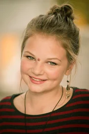Svea Engel spielt Serena Eickner.