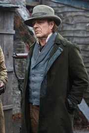 John Marlott (Sean Bean)