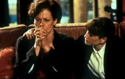 Die hartgesottene Polizistin M.J. Monahan (Holly Hunter, r.) zwingt Helen (Sigourney Weaver, l.) zur Mithilfe.