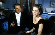 Anna Kalman (Ingrid Bergman) sinnt auf Rache, als sie zuf&auml;llig erf&auml;hrt, dass Philip Adams (Cary Grant) seine Ehe nur vorgibt, um sein Junggesellendasein zu bewahren.
