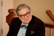 Oliver Platt als Dr. Daniel Charles.