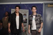 Scott McCall (Tyler Posey, l.) und Stiles Stilinski (Dylan O'Brien)