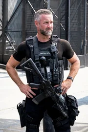 David 'Deacon' Kay (Jay Harrington) David 'Deacon' Kay (Jay Harrington)